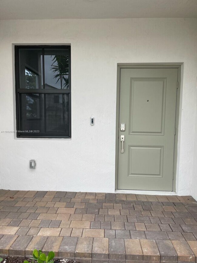 Building Photo - 23075 SW 128th Pl