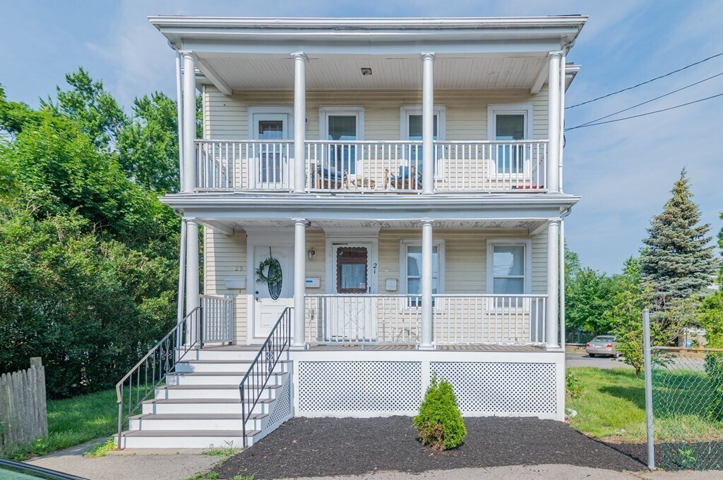 Primary Photo - 23 Harrington Ave