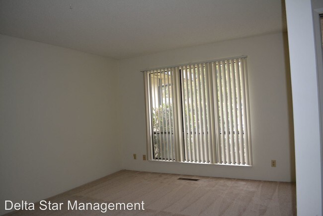 Foto del edificio - 5507 Mike Arthur Ct