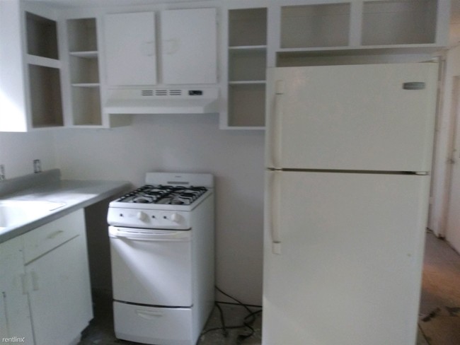 Building Photo - 2 br, 1 bath Mobile Home - 22170 NE 107th Ct