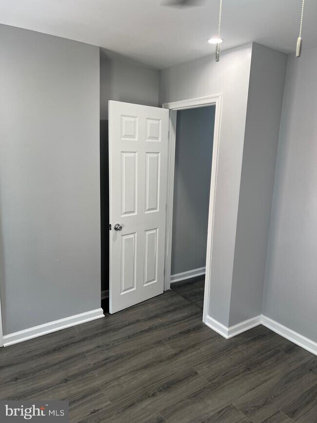 Foto del edificio - 2138 N Percy St