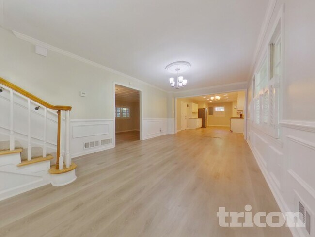 Building Photo - 4142 Pine Valley Dr