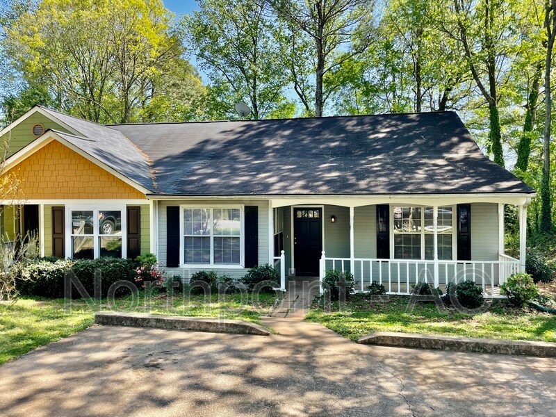 Foto principal - 707 Farmdale Way NW