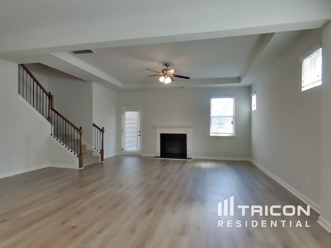 Foto del edificio - 7582 Crawford Ct