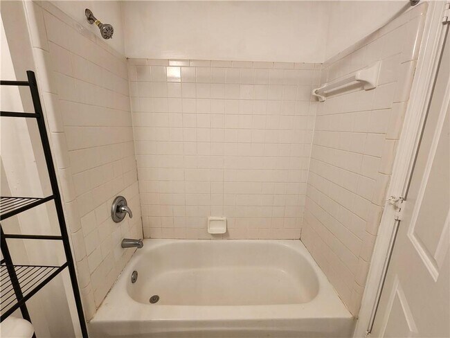 Foto del edificio - 1074 Peachtree St NE