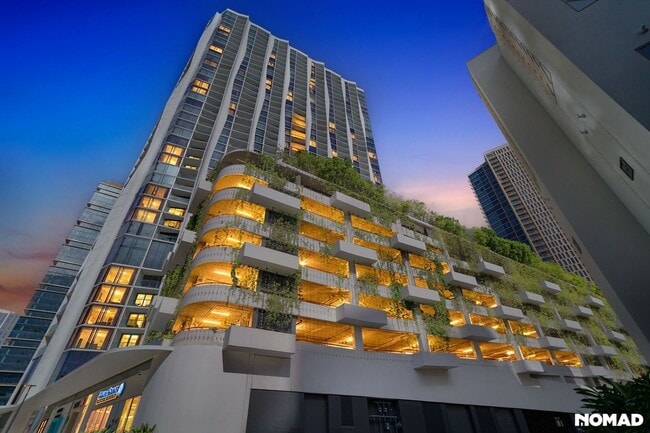 Building Photo - 1000 Auahi St