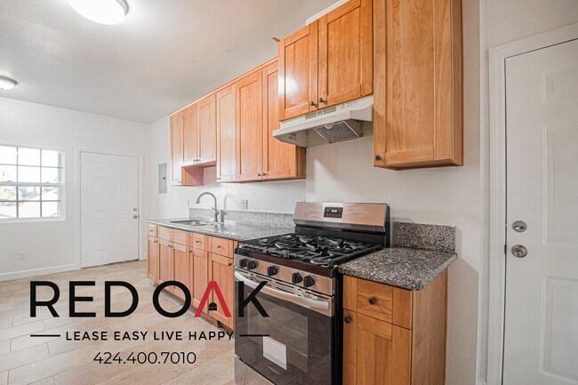 Foto del edificio - 731 W 46th St