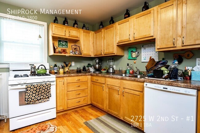 Foto del edificio - 2725 W 2nd St