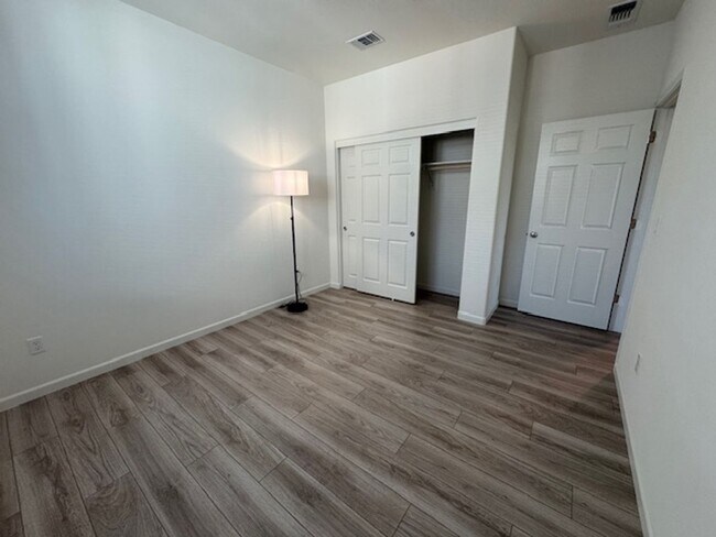 Foto del edificio - Beautiful, Single Story 3 Bedroom Home in ...