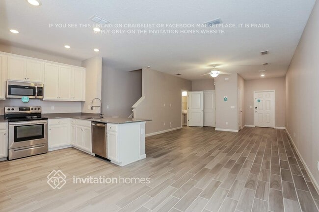 Foto del edificio - 333 Cherry Ridge Dr