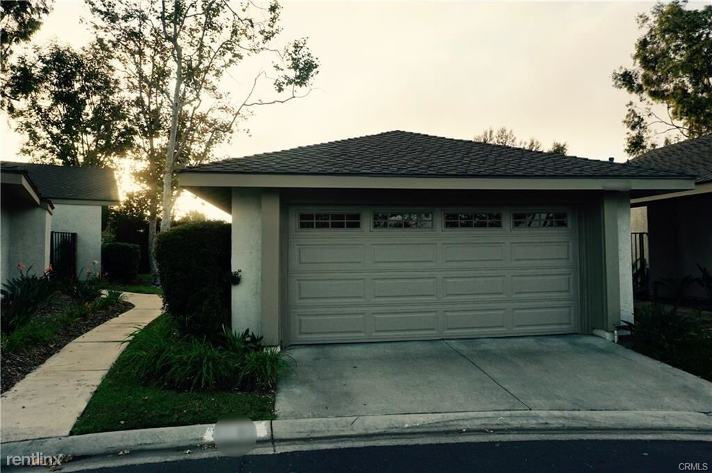 Primary Photo - 3 br, 2 bath House - 32122 Via Viente # 31