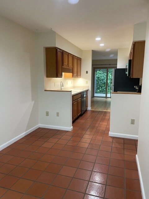 Photo - 911 Dorset St Apartment