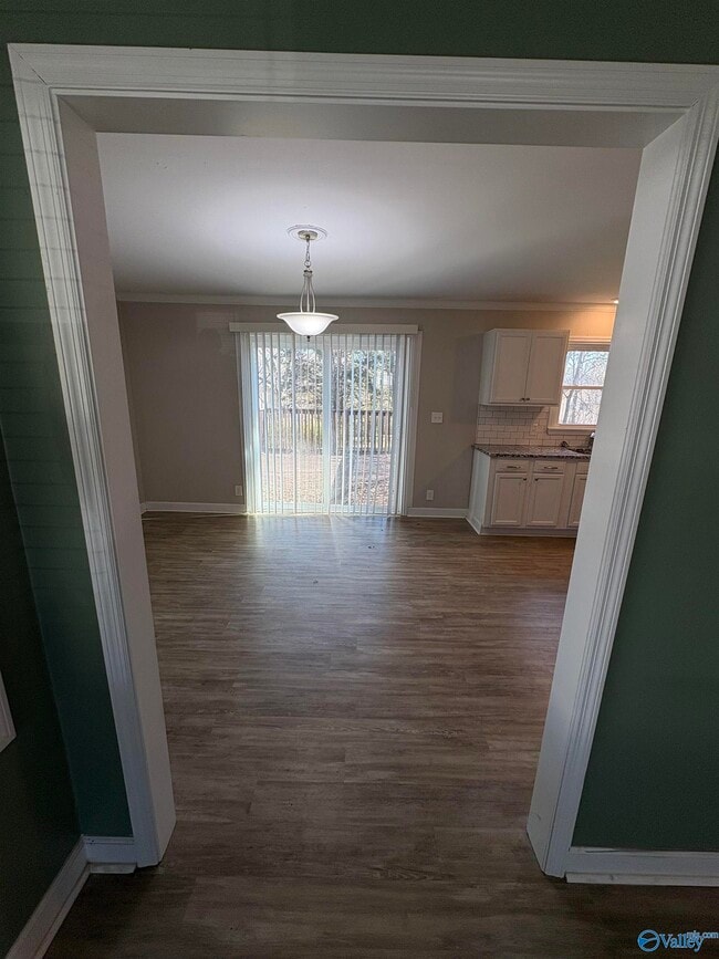 Foto del edificio - 3118 Adonna Dr NW