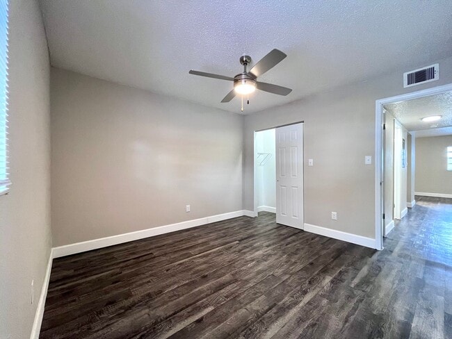 Building Photo - Inertio