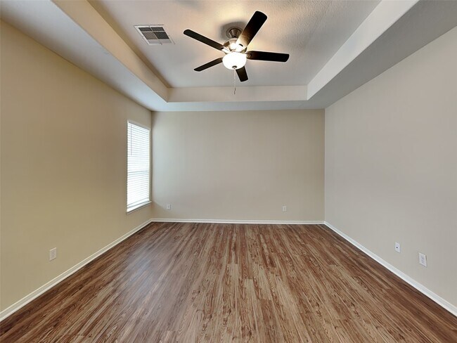 Foto del edificio - 2902 Auburn Falls Ln