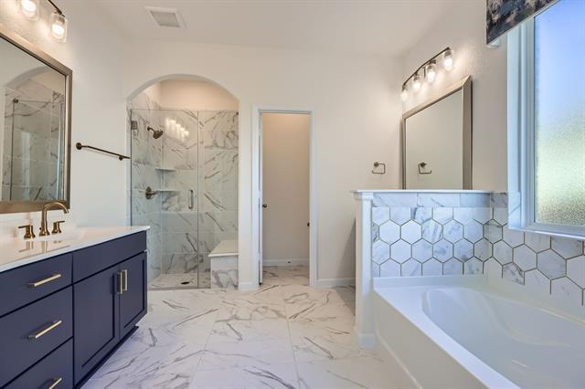 Foto del edificio - 17204 Clover Dr