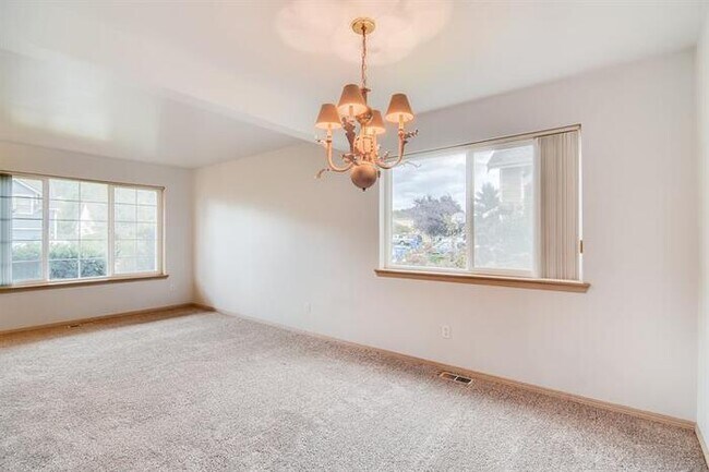 Building Photo - 507 Corrin Avenue Northwest, Orting, WA, 9...