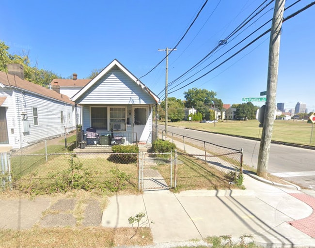 Photo - 1601 Prentice St House