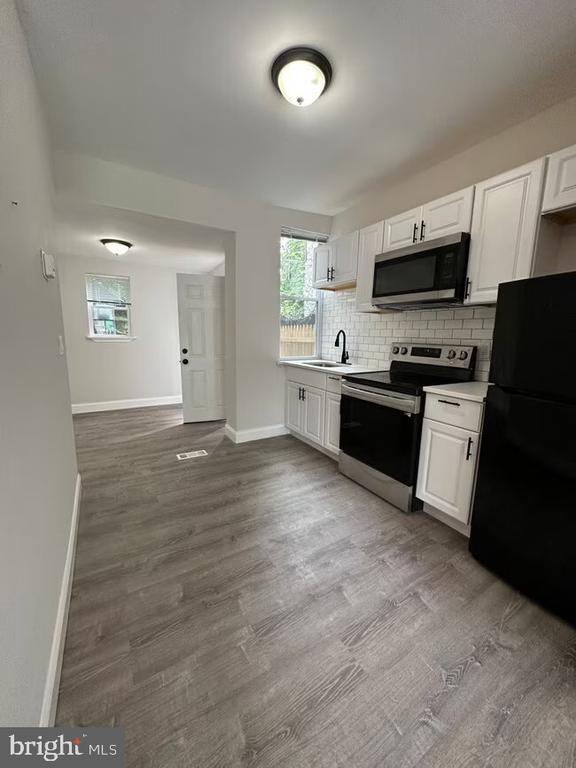 Foto del edificio - 3205 Latona St