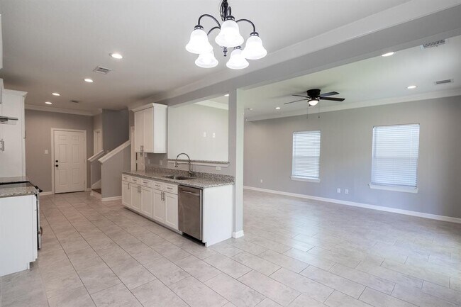 Building Photo - 2935 Bay Oaks Harbor Dr