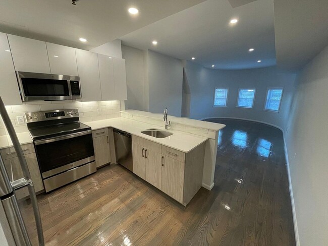 Photo - 1408 Beacon Street Apartment