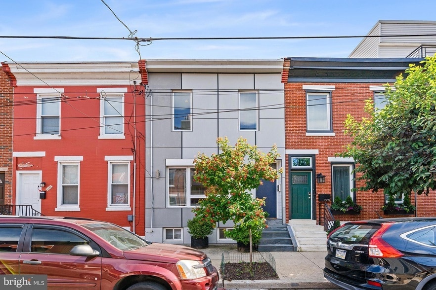 Primary Photo - 2222 Oakford St