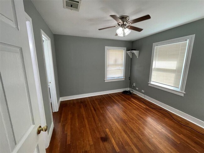 Building Photo - 2801 Blodgett St