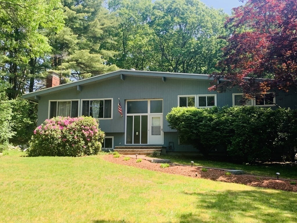 19 Heritage Dr, Lexington, MA 02420 House Rental in Lexington, MA