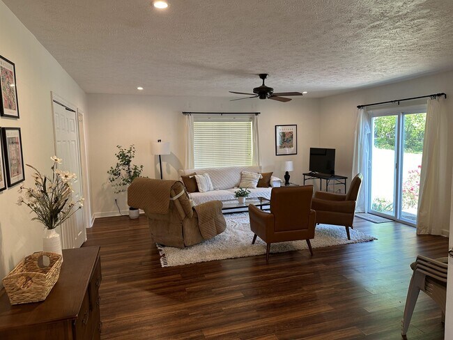 Foto del edificio - 116 Druid St