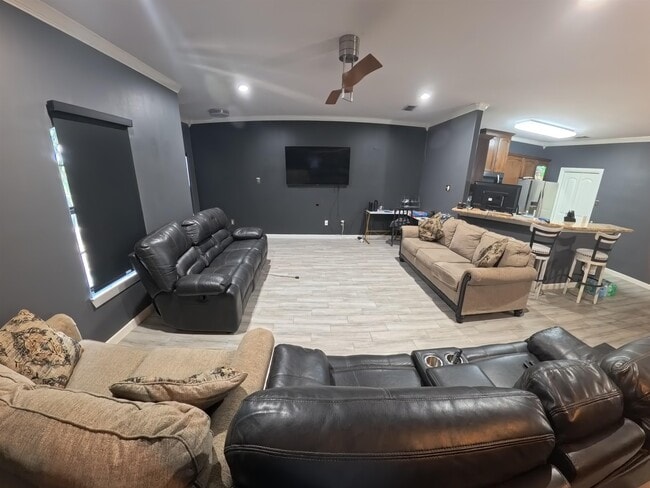 Building Photo - 8216 Casa Verde Rd