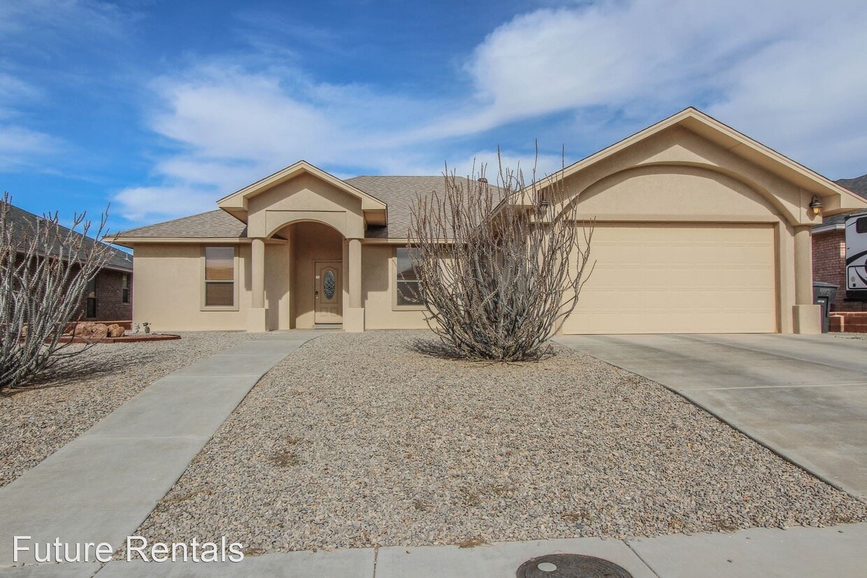 411 Brentwood Dr, Alamogordo, NM 88310 House Rental in Alamogordo, NM