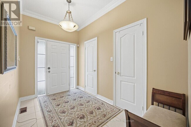 Building Photo - 67 Pepperberry Rd