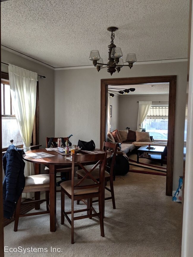 Foto del edificio - 1464-1470 Dahlia St