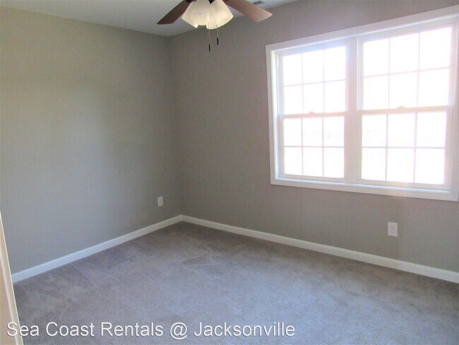 Building Photo - 2 br, 2.5 bath House - 116 Cornerstone Place