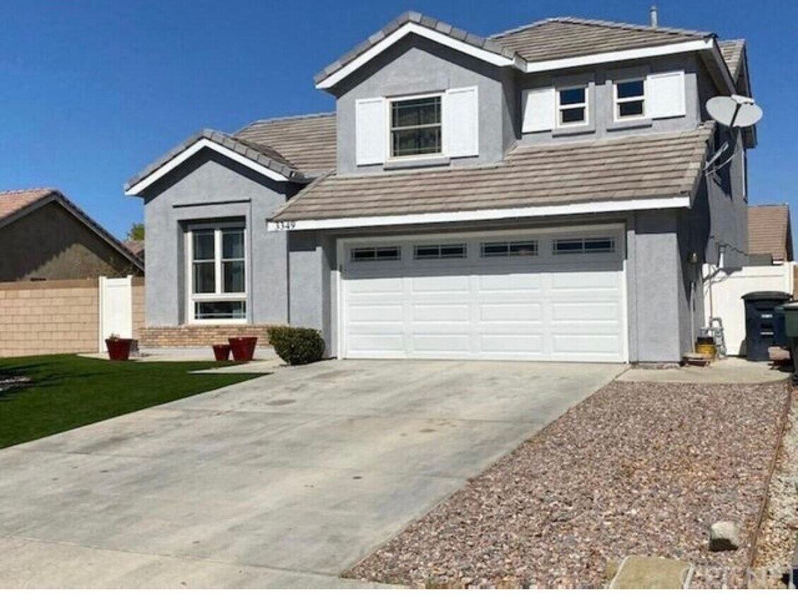 3349 Firebush Ave, Rosamond, CA 93560 House Rental in Rosamond, CA