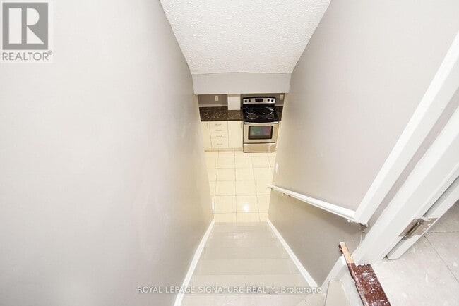 Building Photo - 54 Palleschi Dr