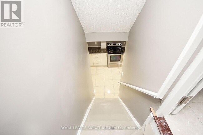 Photo du bâtiment - 54 Palleschi Dr