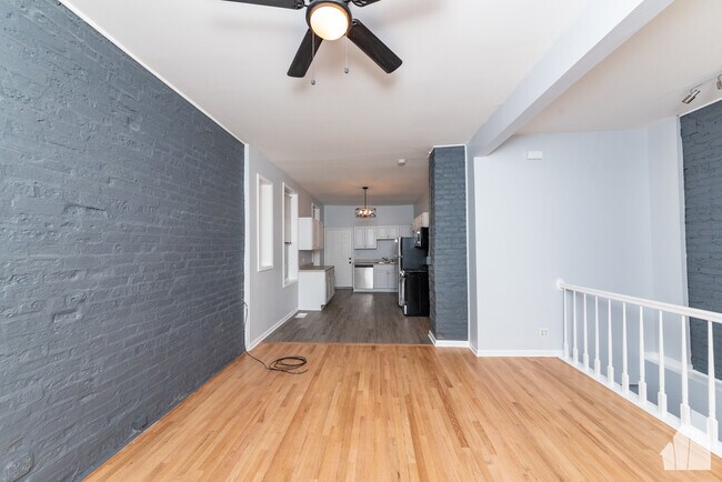 Building Photo - 2117 N Winchester Ave