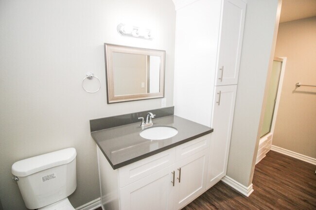 Building Photo - 4931 Charlene Cir