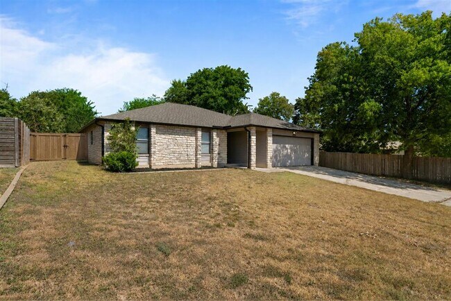 Foto del edificio - 4906 Tannehill Ln