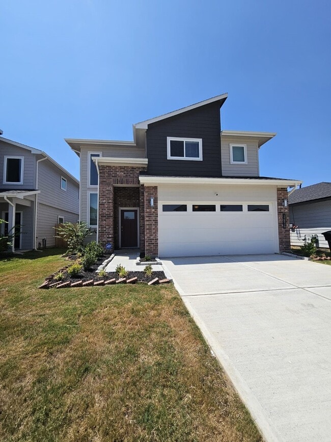Building Photo - 12816 Heddington Grv Ln