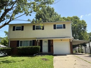 Building Photo - 1352 Meredith Dr