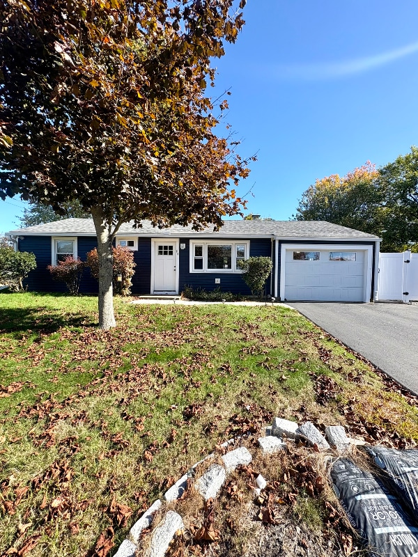 Foto principal - 64 Kelwyn Dr