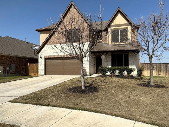 Building Photo - 3308 De Torres Cir