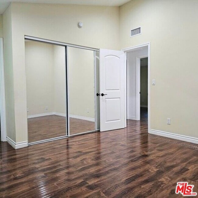 Foto del edificio - 20811 Tiara St