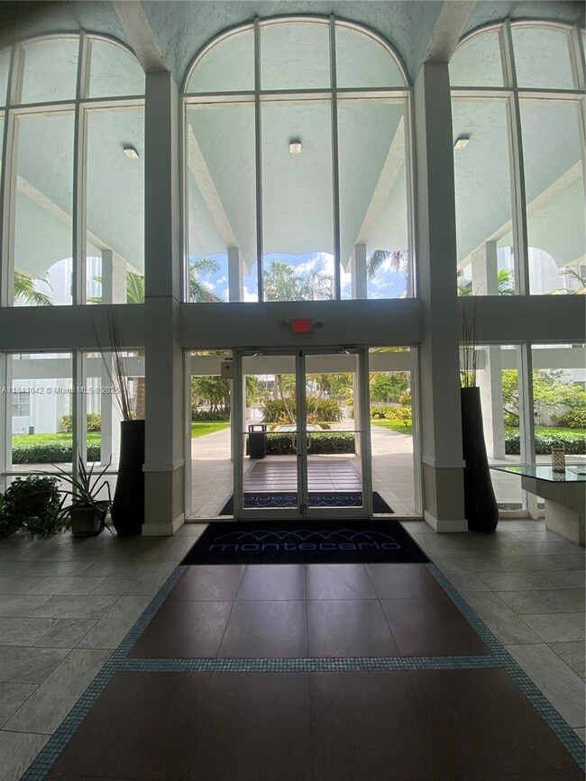 Building Photo - 488 NW 165th St