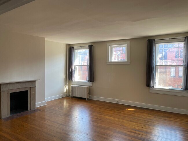 Building Photo - 1024 N Calvert St