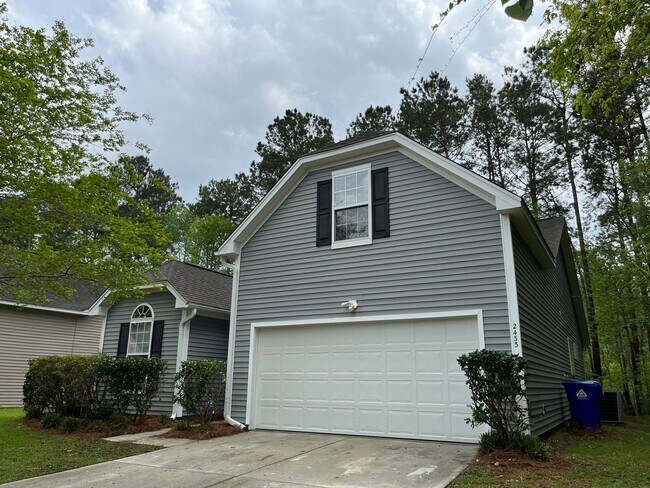 Building Photo - Gorgeous, Spacious Home In University Park!