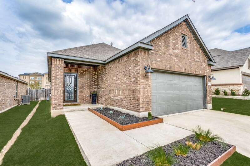 281 Satsuma Dr, Hays, TX 78610 House Rental in Hays, TX