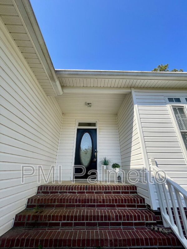 Foto del edificio - 1045 Mineral Creek Ct